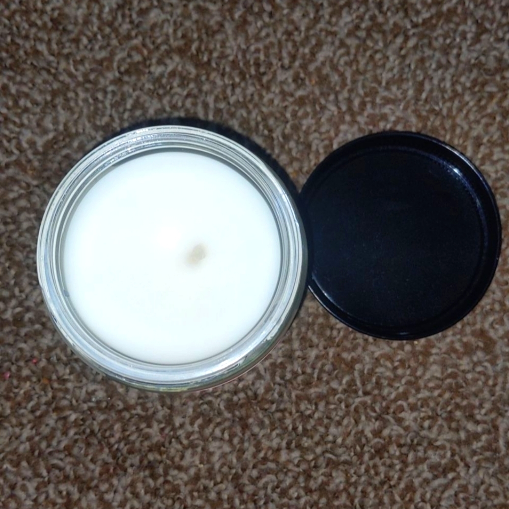 NEW Teki Beach Candle - Picture 3 of 4